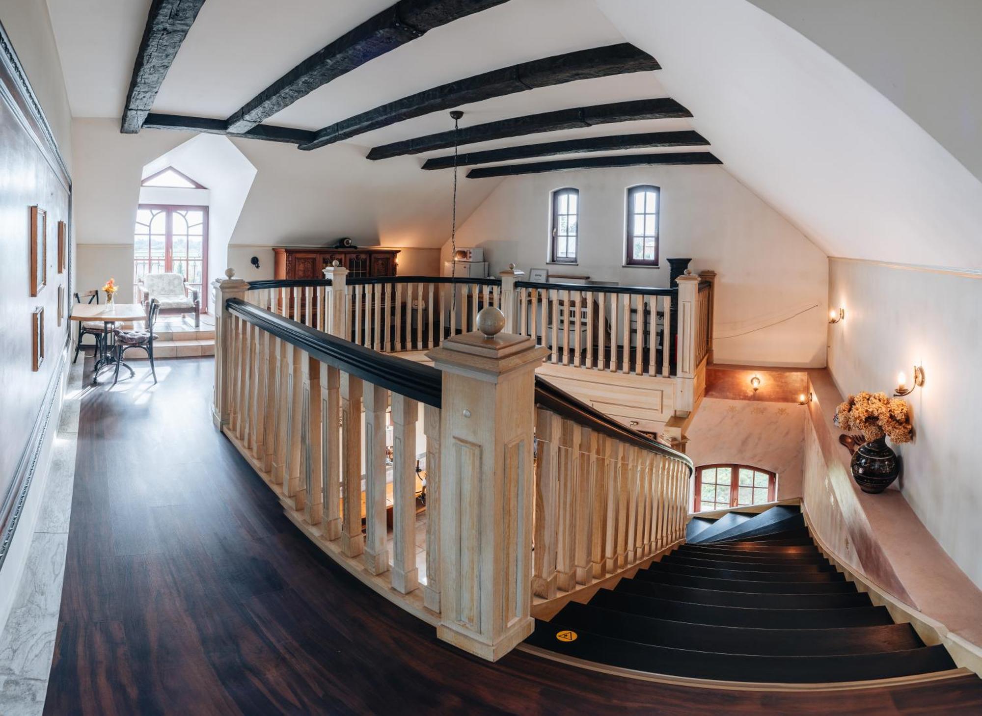 Hotel Kastely Grof Zichy Haniska Esterno foto